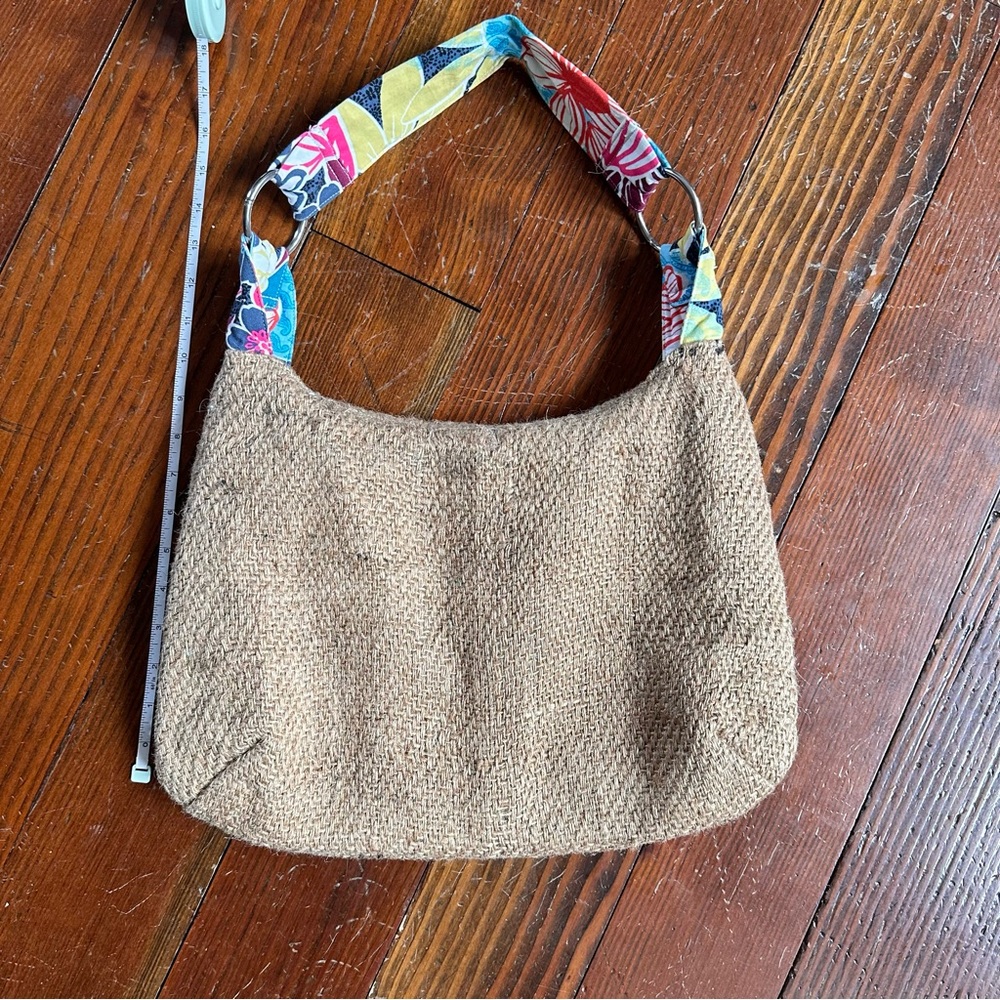 Handcrafted Burlap Coffee Bag with Floral Strap - Picture 6 of 8